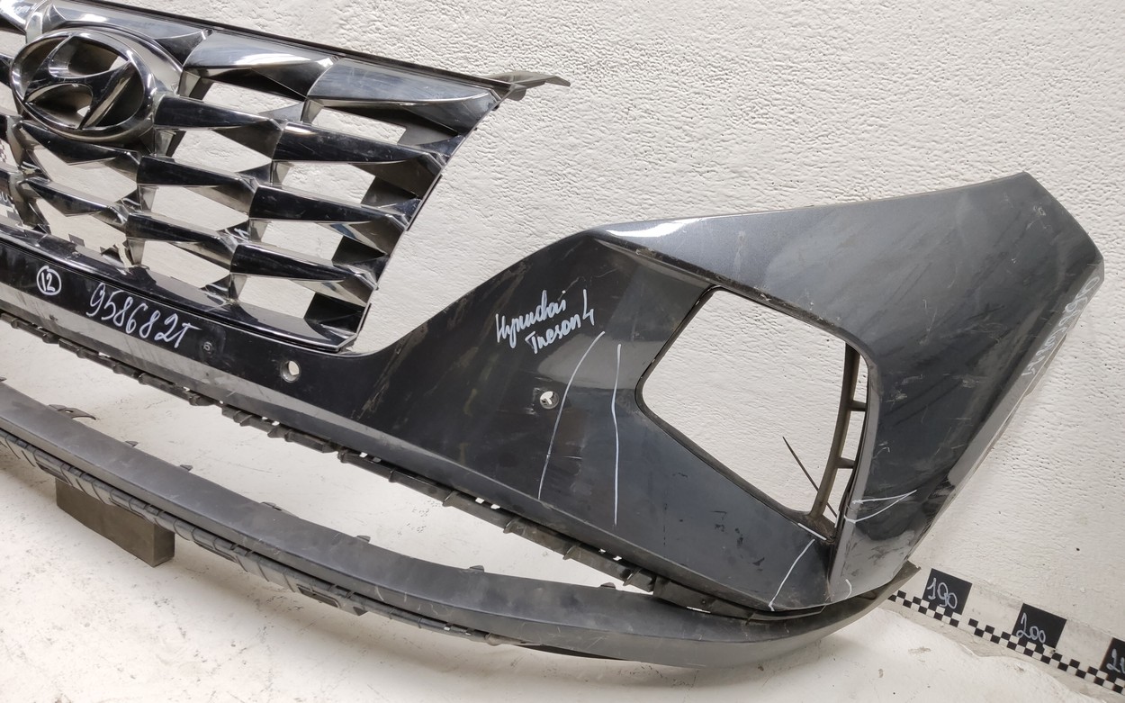 Бампер передний Hyundai Tucson 4
