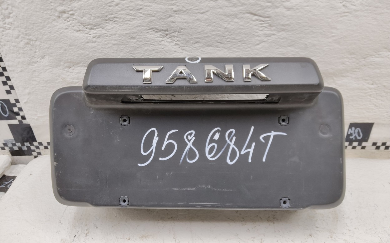Накладка крышки багажника под номерной знак Tank 500