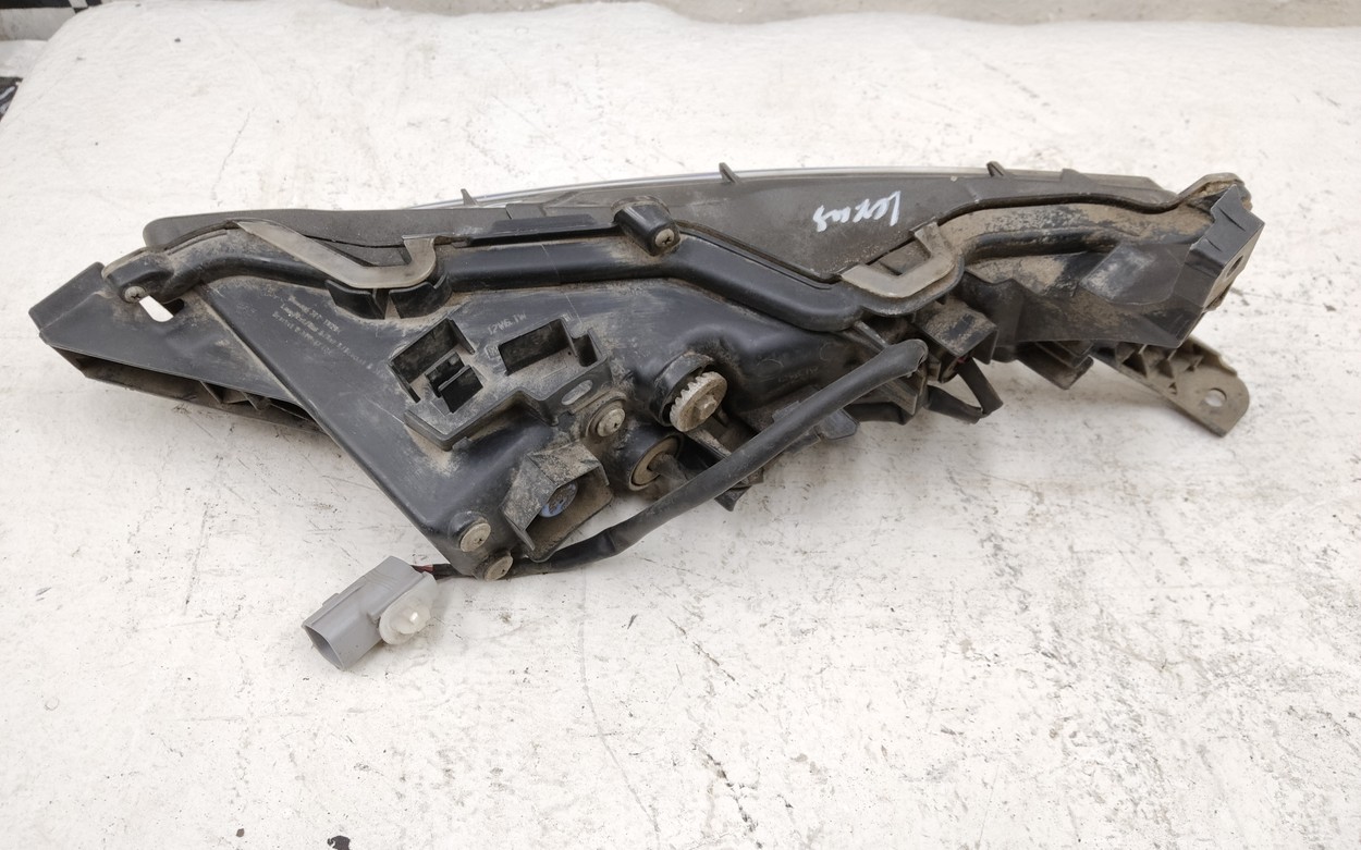 Фара ПТФ передняя правая Lexus RX 4 Restail LED