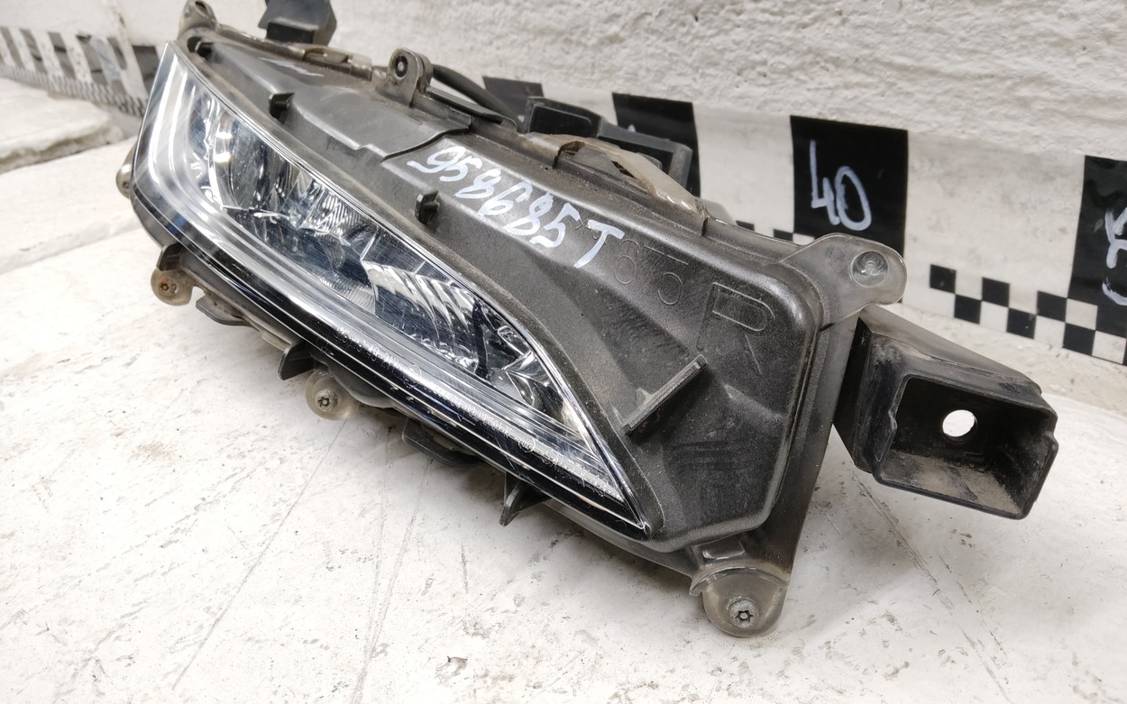 Фара ПТФ передняя правая Lexus RX 4 Restail LED