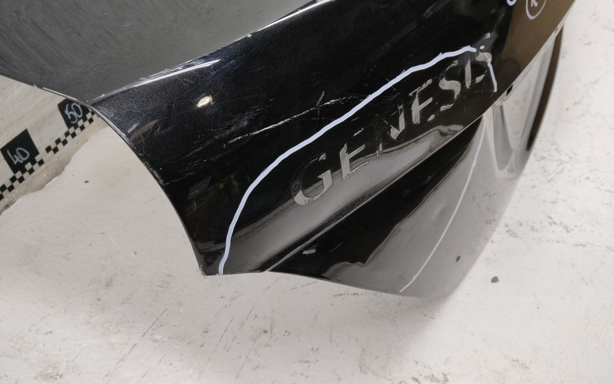 Крышка багажника Genesis G90