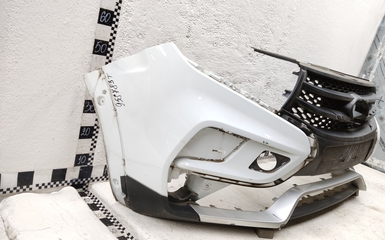 Бампер передний Lada XRay Cross