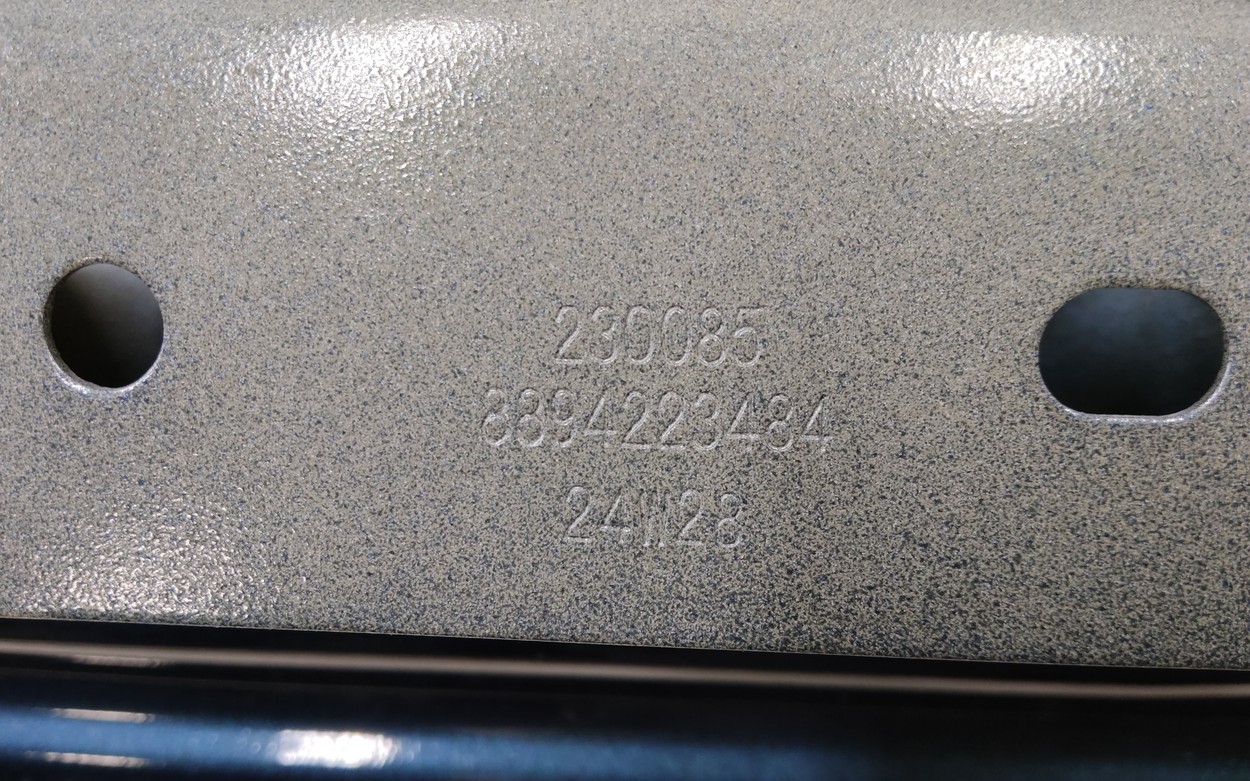 Крышка багажника Geely Okavango