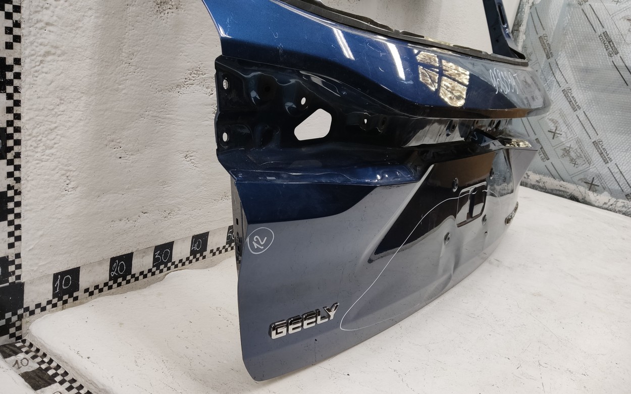 Крышка багажника Geely Okavango