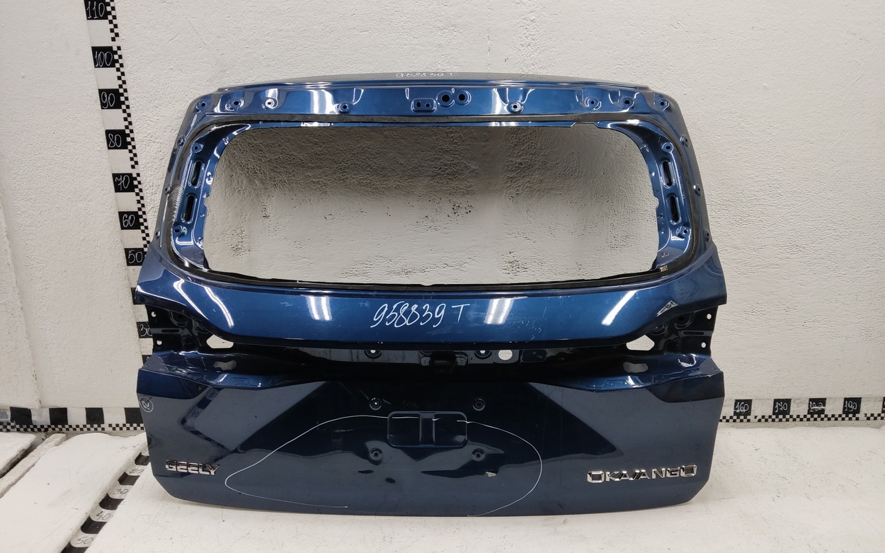 Крышка багажника Geely Okavango