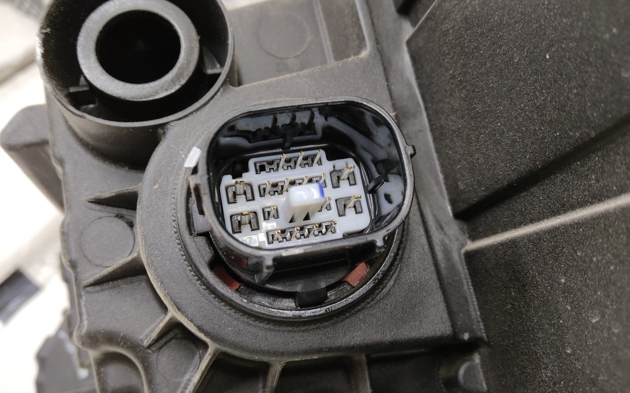 Фара передняя правая Exeed RX LED