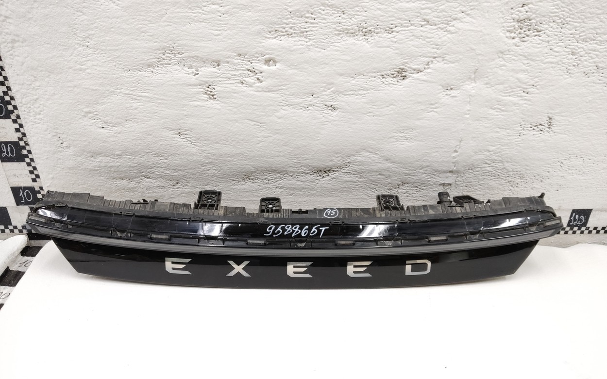 Фара ДХО передняя центральная Exeed RX
