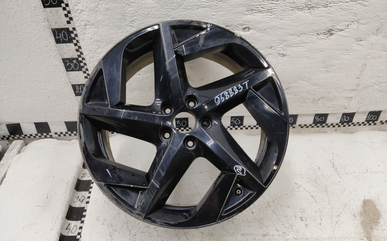 Диск колеса литой Omoda C5 R18 черный