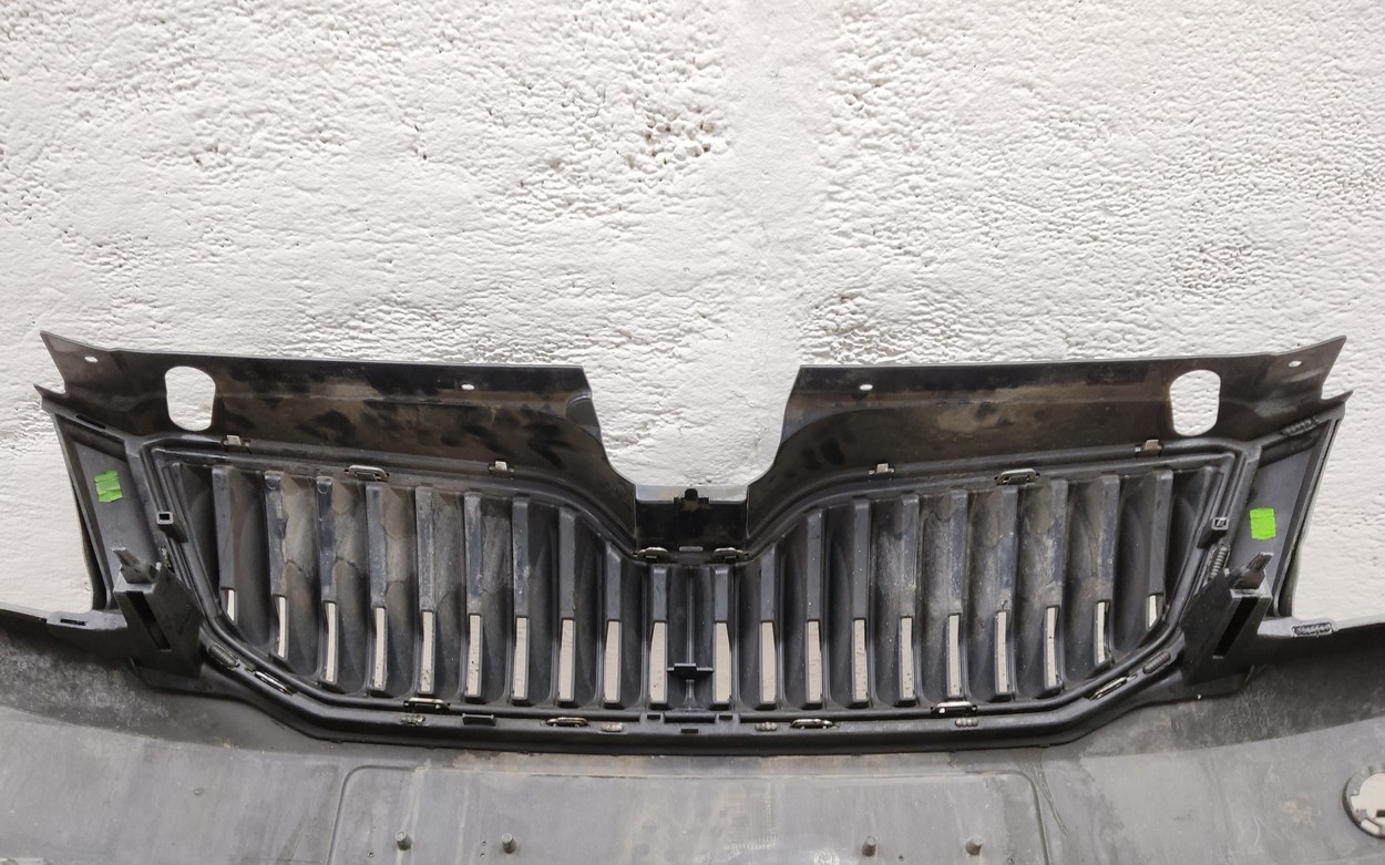 Бампер передний Skoda Octavia A7