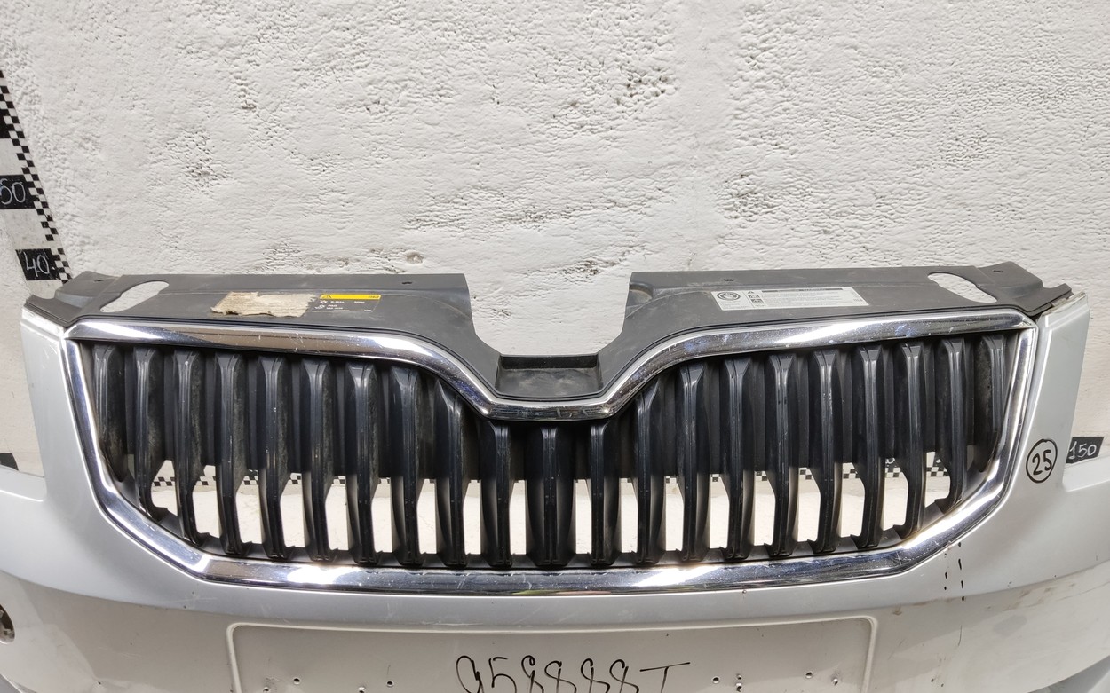 Бампер передний Skoda Octavia A7