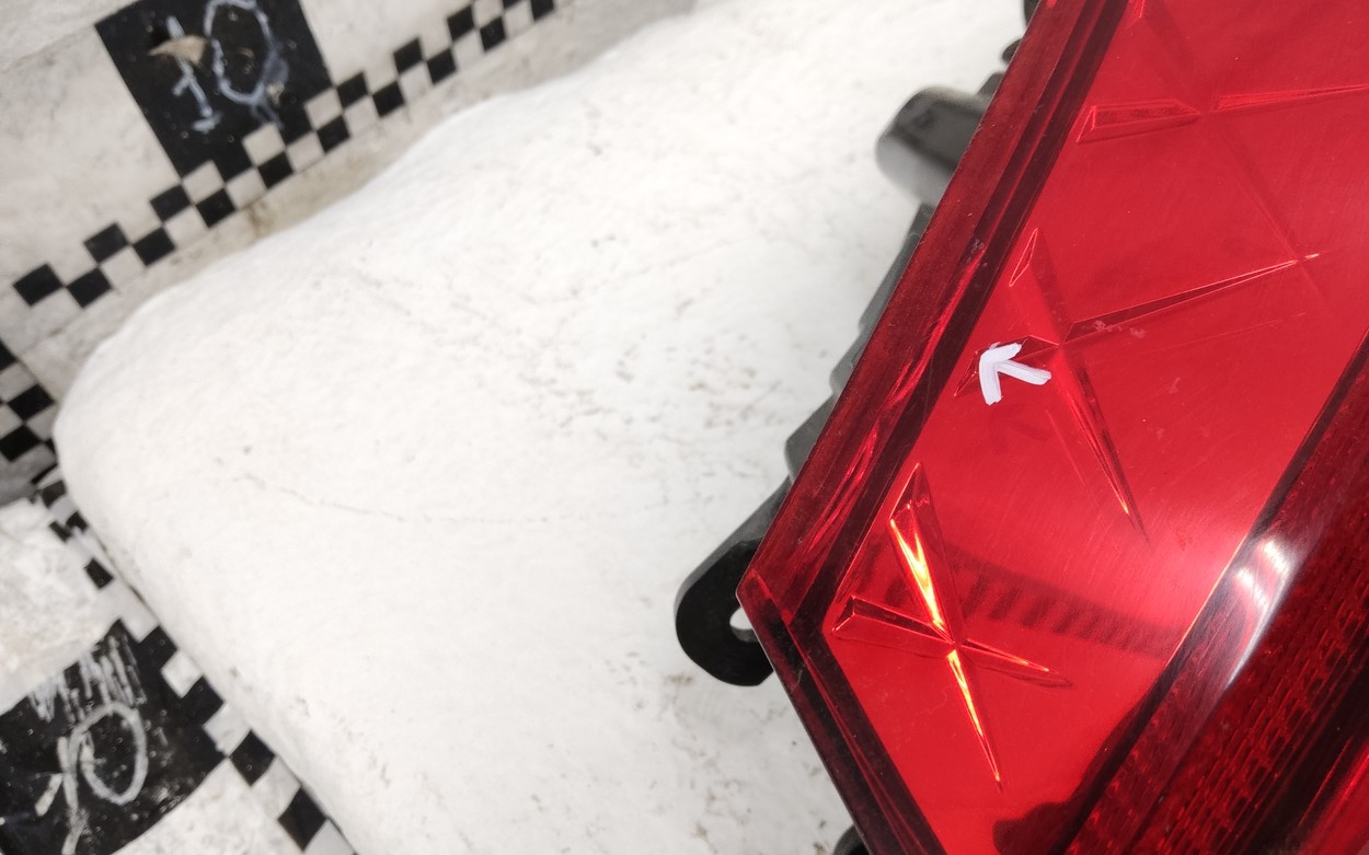 Фонарь задний правый наружный Skoda Rapid 2 LED