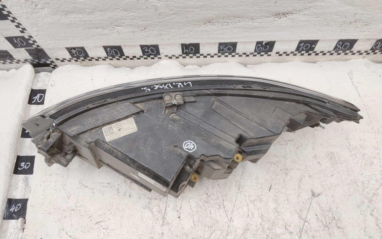 Фара передняя правая Land Rover Discovery Sport Restail LED