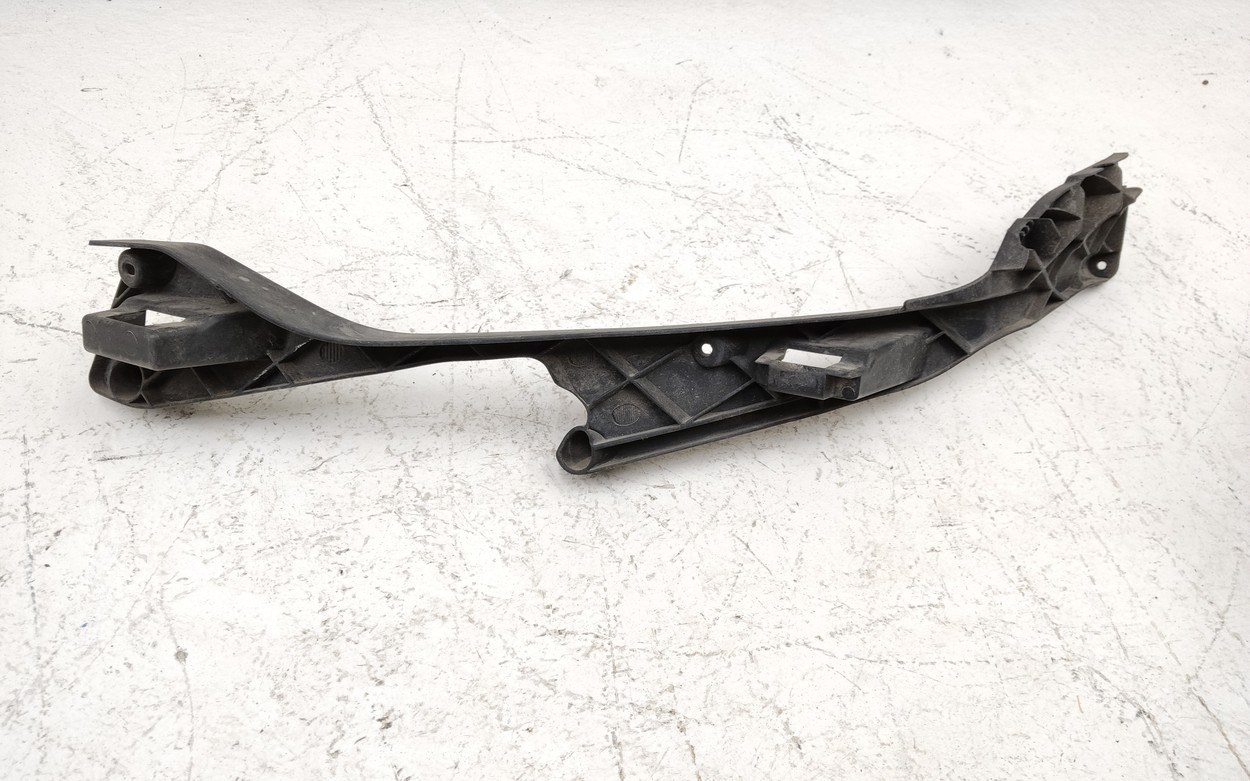 Фара передняя левая Land Rover Discovery Sport Restail LED