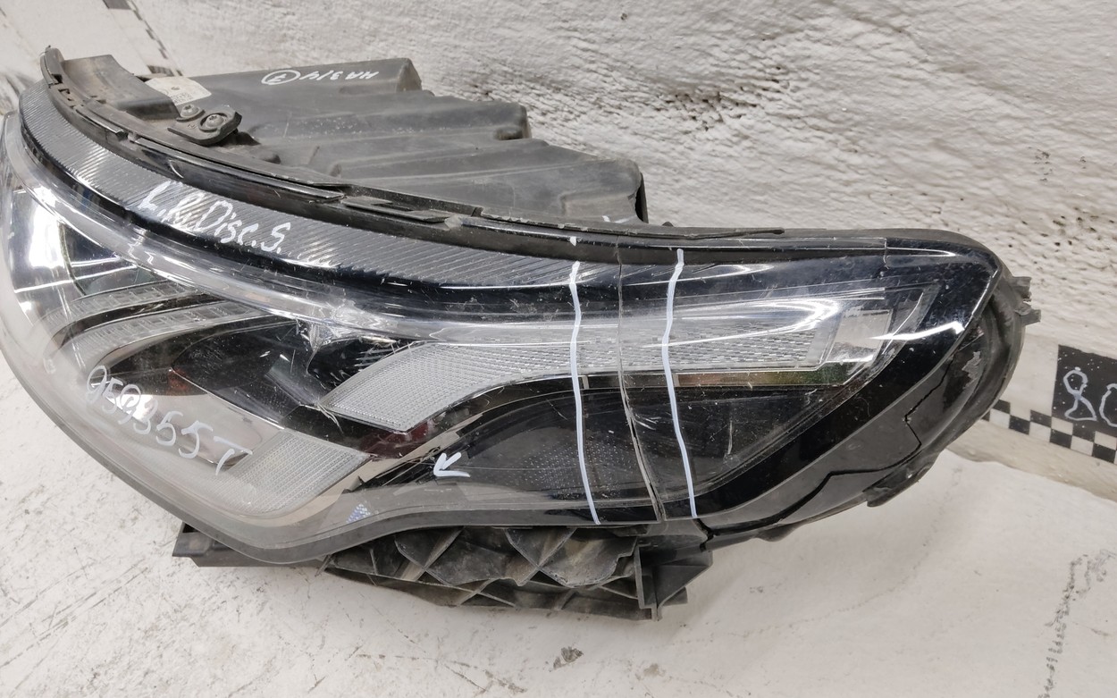 Фара передняя левая Land Rover Discovery Sport Restail LED