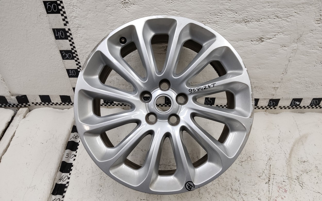 Диск колеса литой Land Rover Range Rover Sport 2 R20
