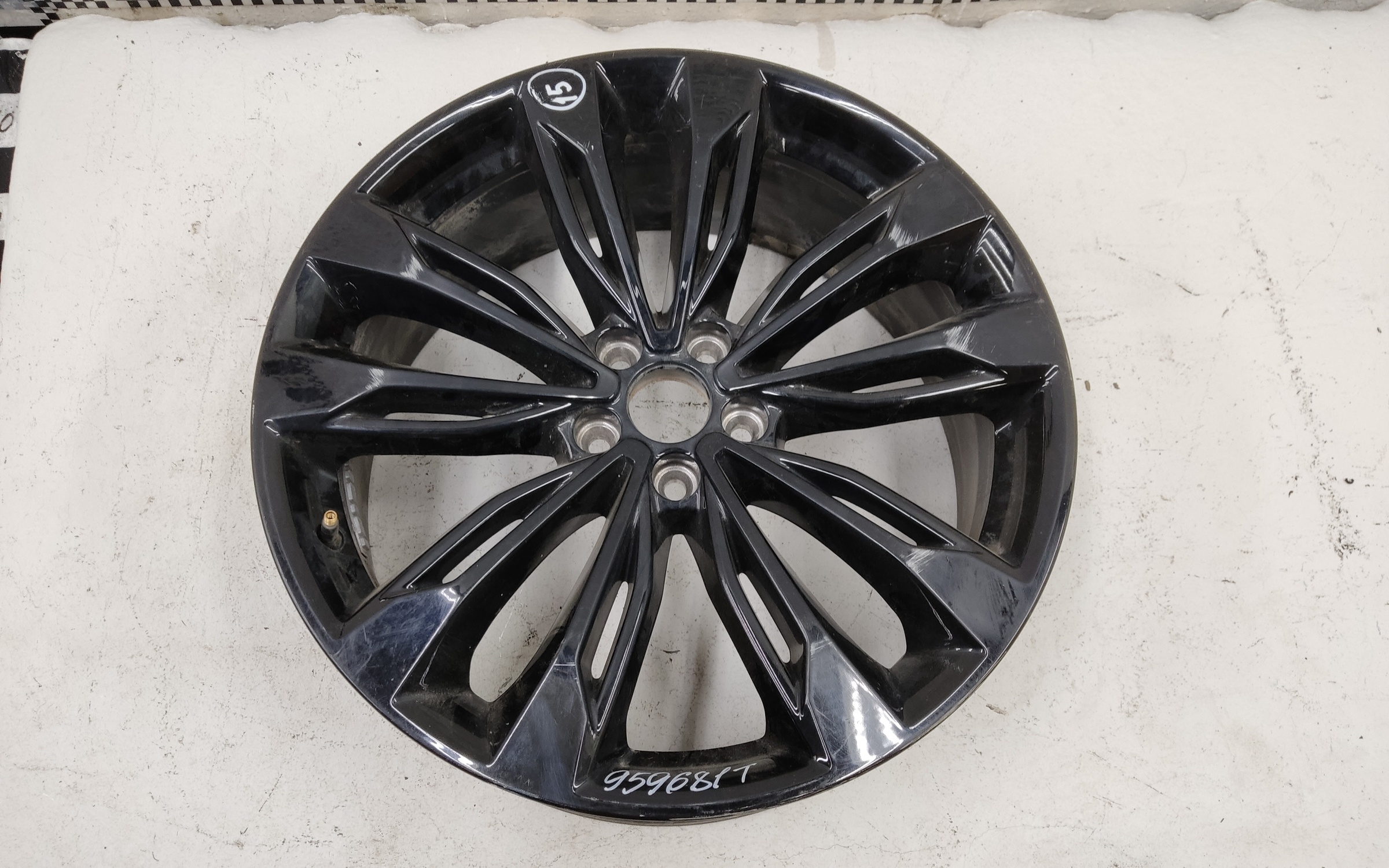 Диск колеса литой Geely Tugella R20 черный