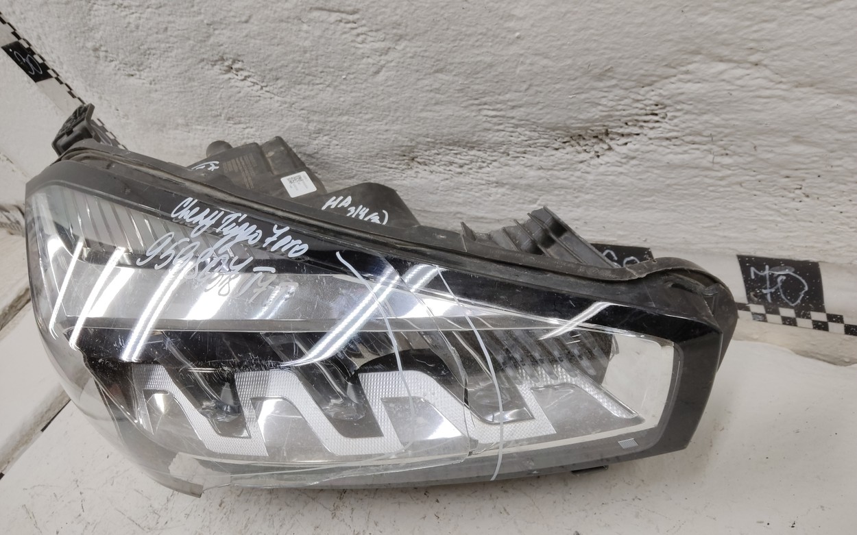 Фара передняя правая Chery Tiggo 7 Pro LED