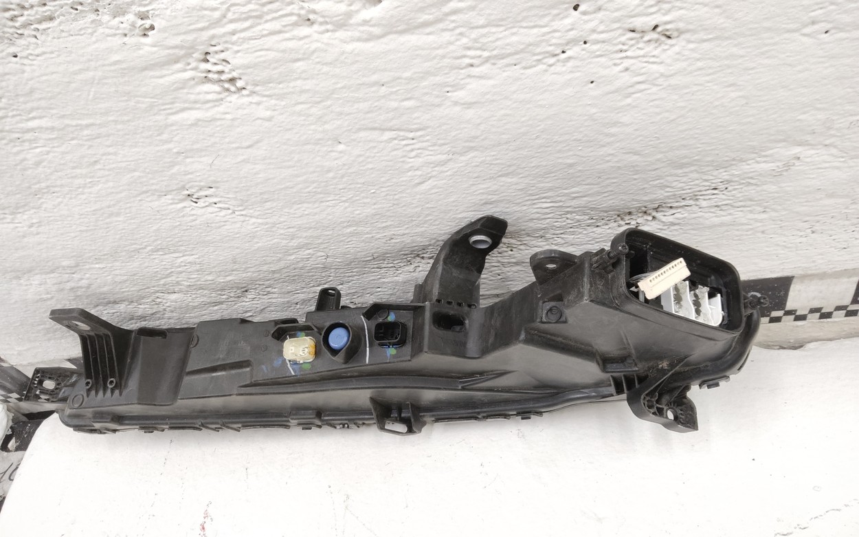 Фара ДХО передняя правая BMW X7 G07 Restail LED