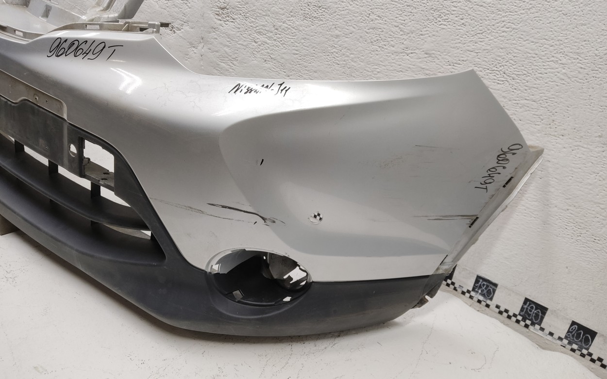 Бампер передний Nissan Qashqai 2