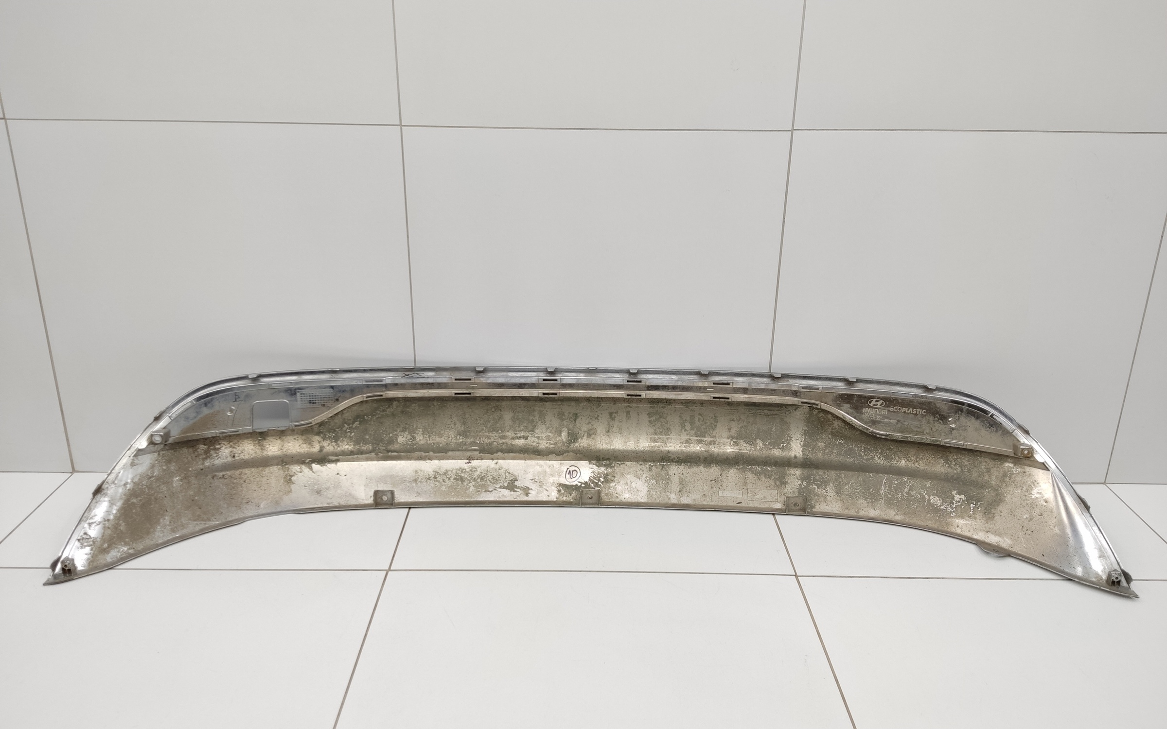 Накладка хром заднего бампера Hyundai Santa Fe 4 Restail