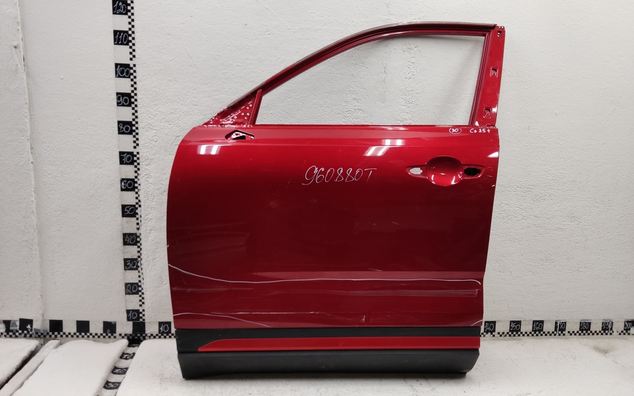 Дверь передняя левая Changan CS35Plus