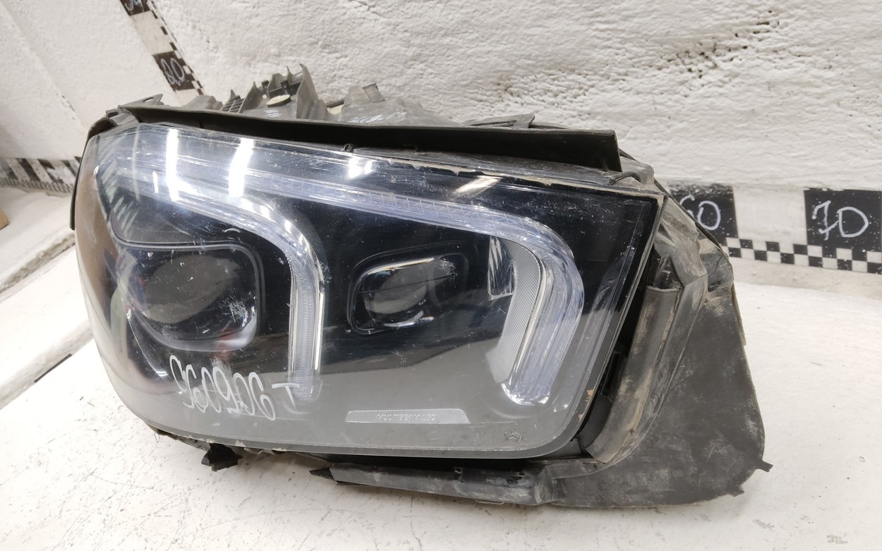 Фара передняя правая Mercedes Benz GLE-klasse V167 LED
