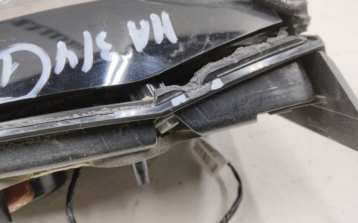 Фонарь задний левый внутренний Jeep Cherokee KL Restail LED