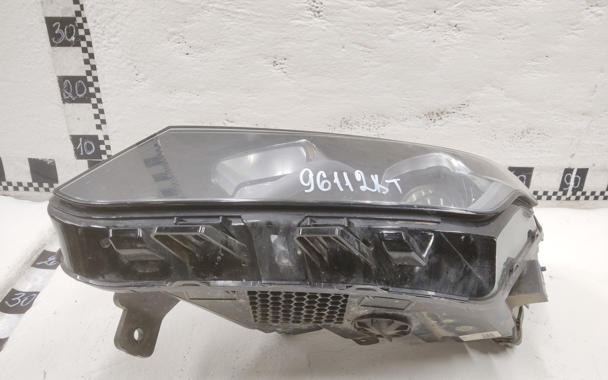 Фара передняя левая Geely Coolray галоген линза