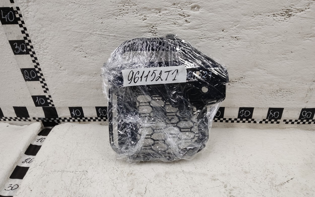 Рамка ПТФ передней правой BMW X5 G05 M-paket