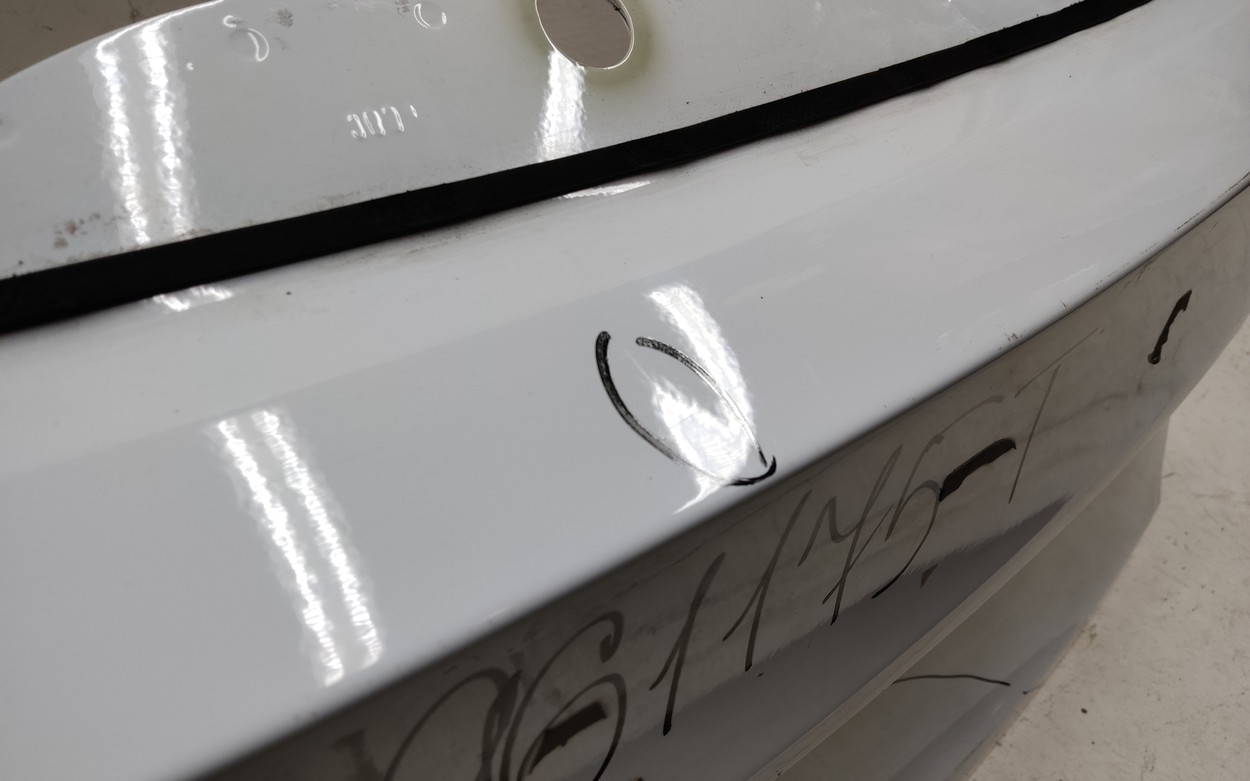 Крышка багажника Lada Vesta Wagon Restail