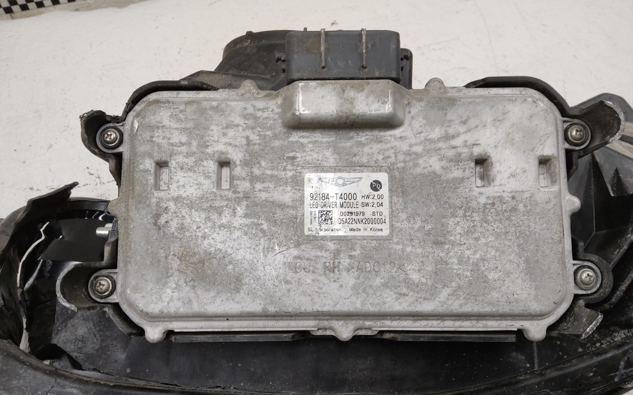 Фара передняя правая Genesis G90 2 LED