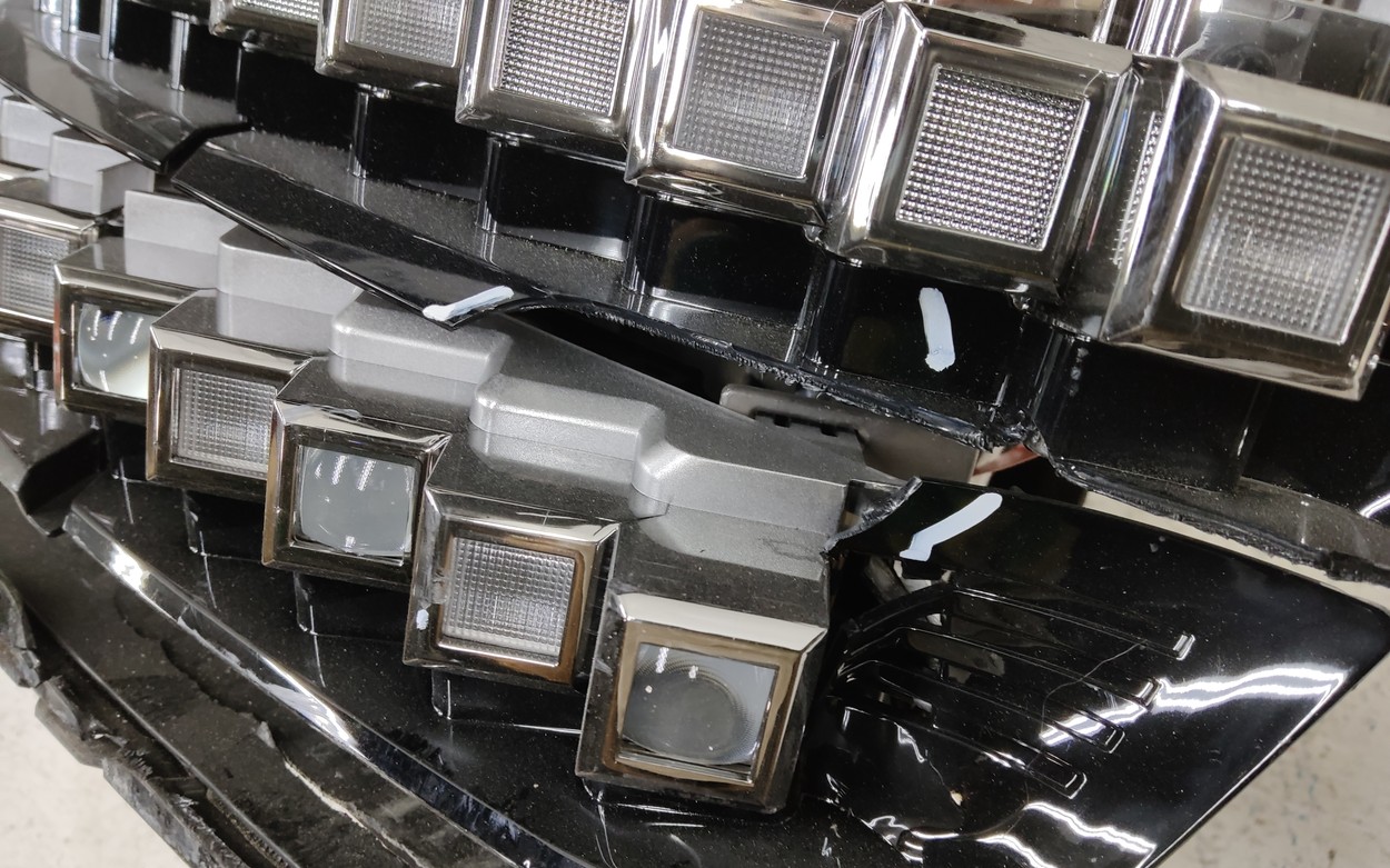 Фара передняя правая Genesis G90 2 LED