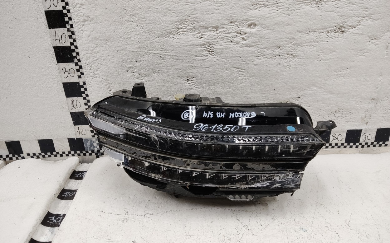 Фара передняя правая Genesis G90 2 LED