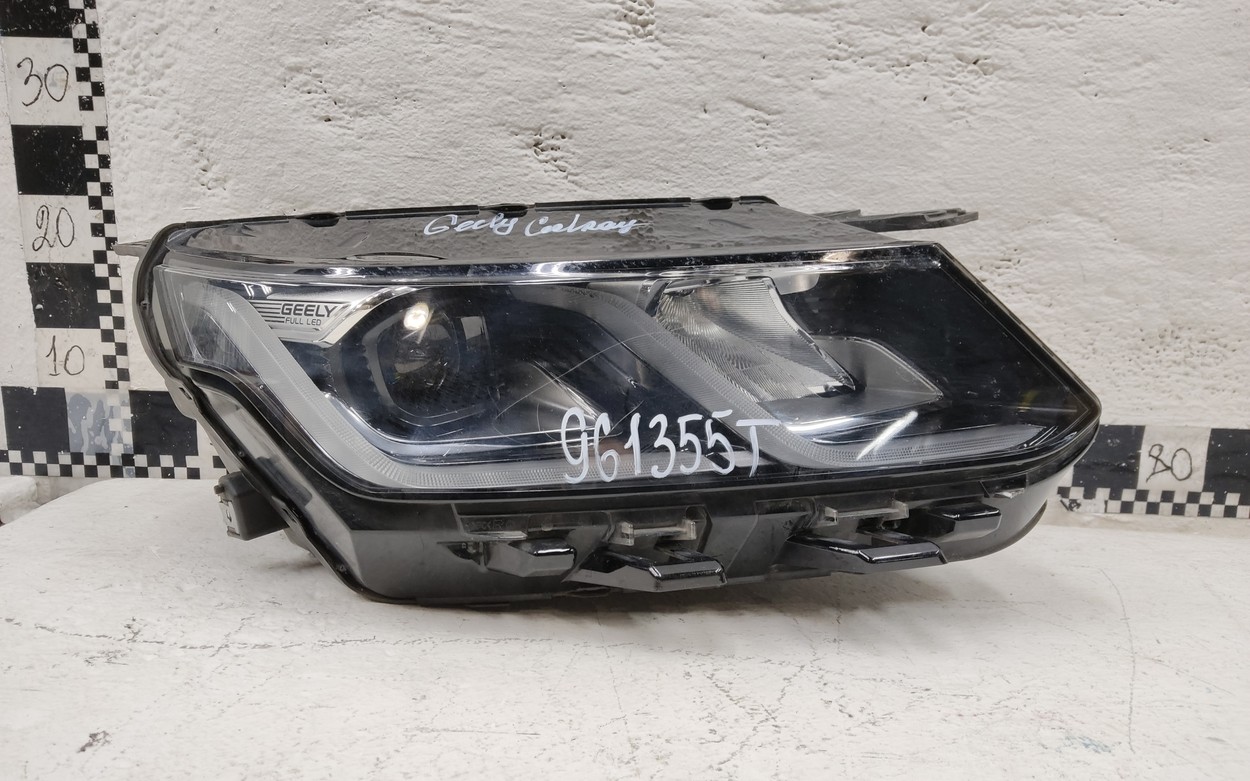 Фара передняя правая Geely Coolray LED