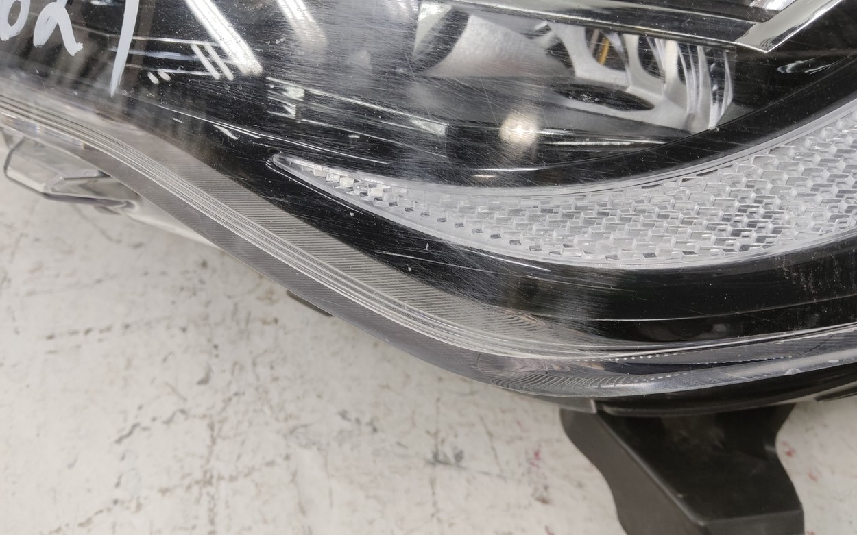 Фара передняя левая Hyundai Solaris 2 Restail LED