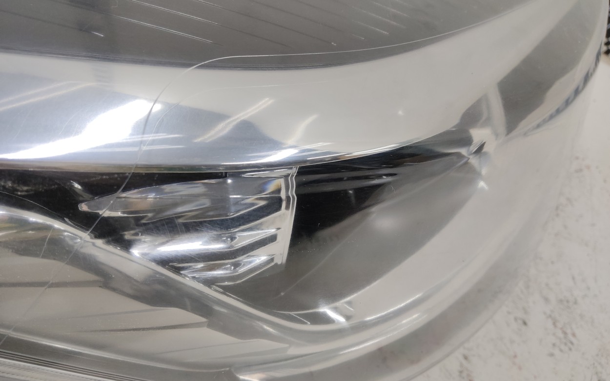 Фара передняя правая Chery Tiggo 4 Pro галоген линза