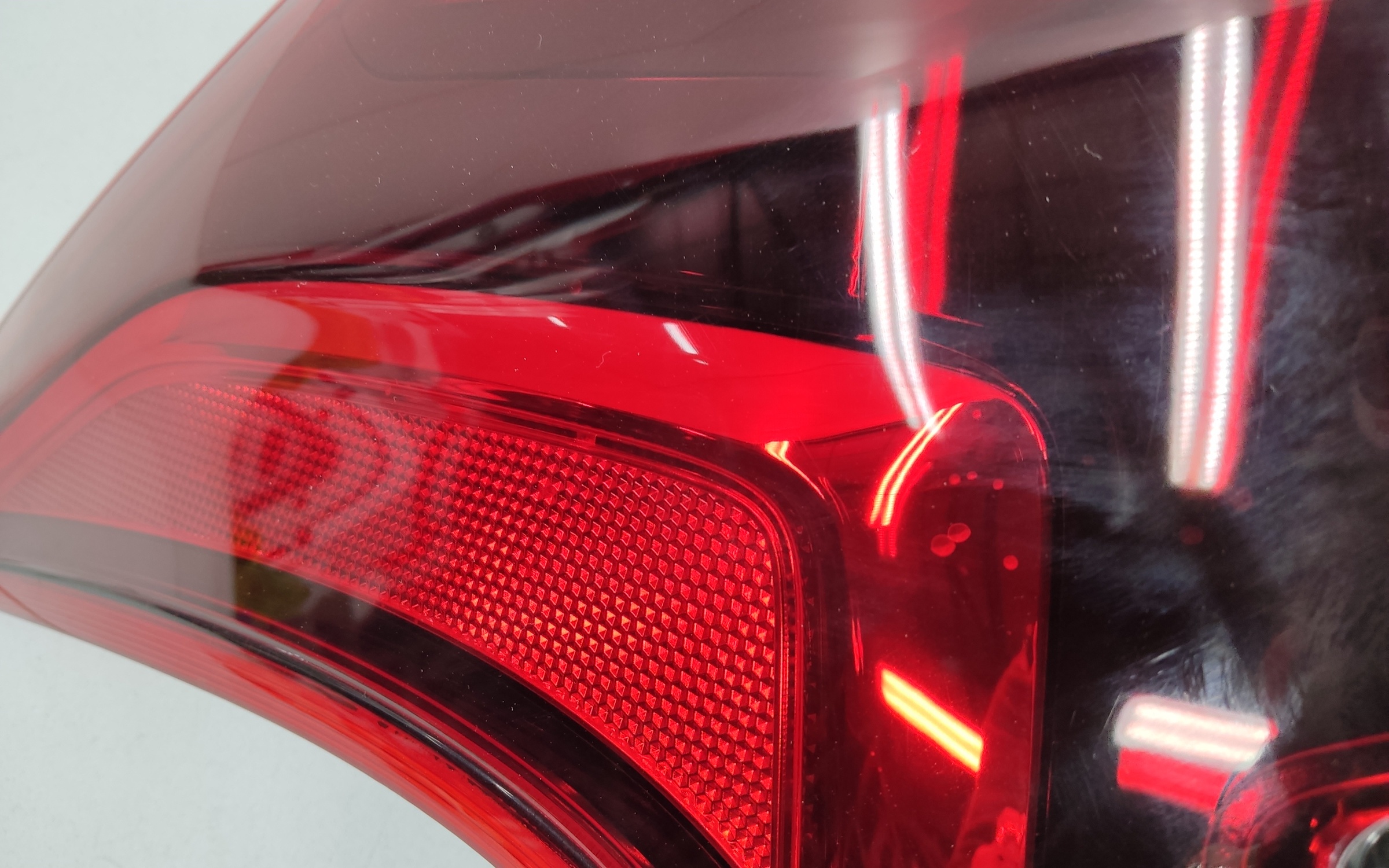 Фонарь задний левый наружный Mitsubishi Outlander 3 Restail 2 LED "O.E.M."