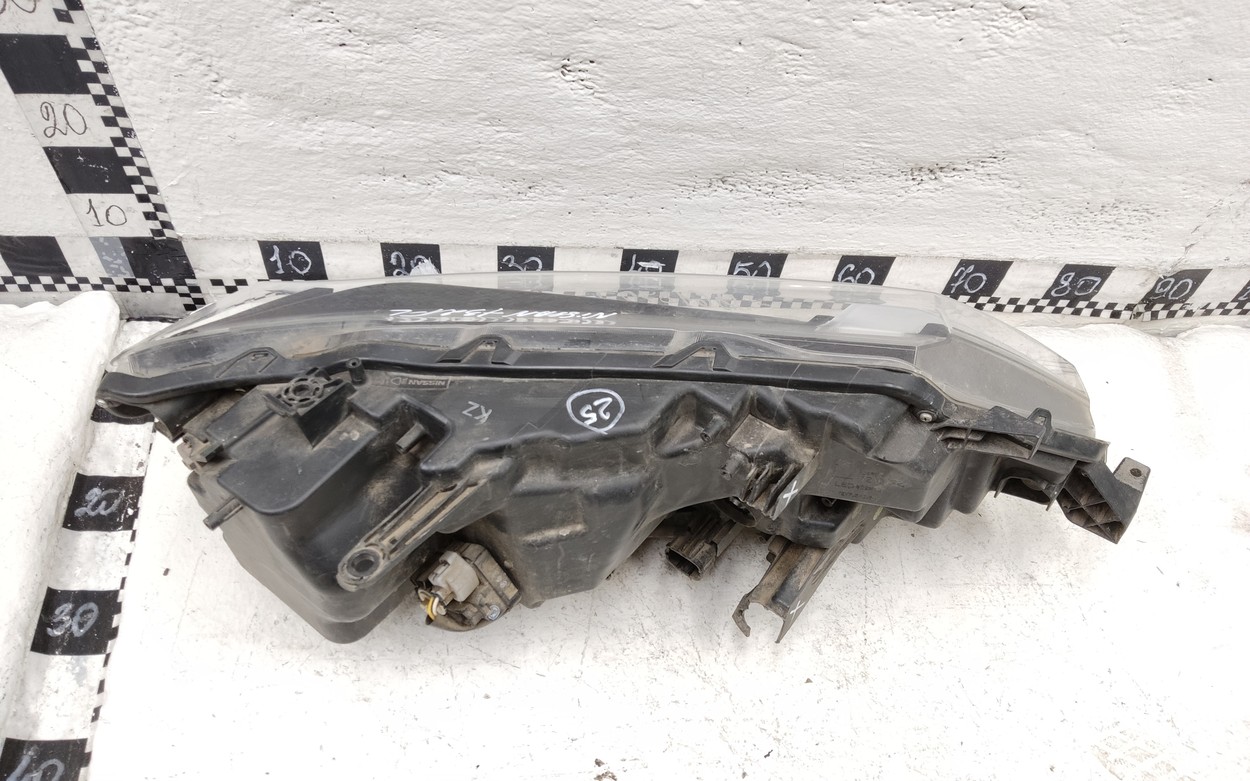 Фара передняя левая Nissan X-Trail T32 Restail LED