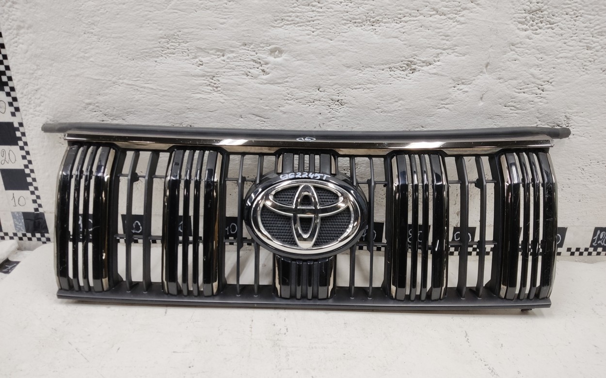 Решётка радиатора Toyota Land Cruiser Prado 150 Restail 3 Black Onyx