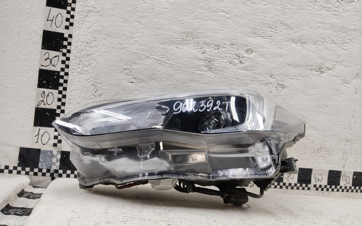 Фара передняя левая Subaru Impreza 5 Restail LED