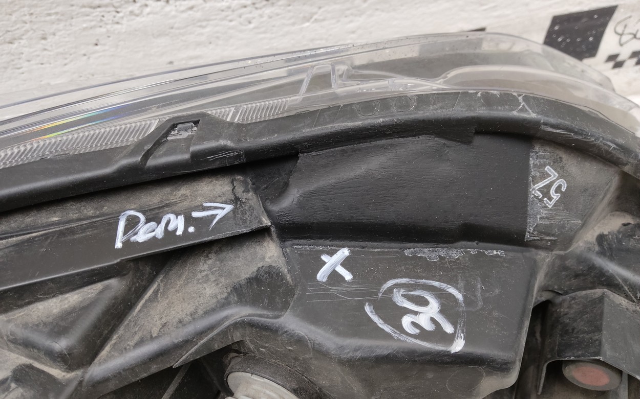 Фара передняя левая Subaru Impreza 5 Restail LED