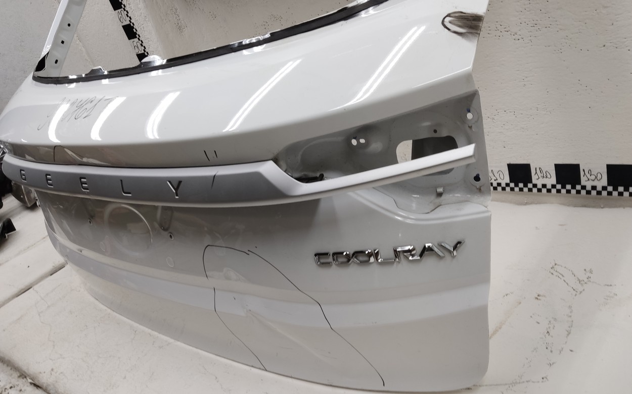 Крышка багажника Geely Coolray