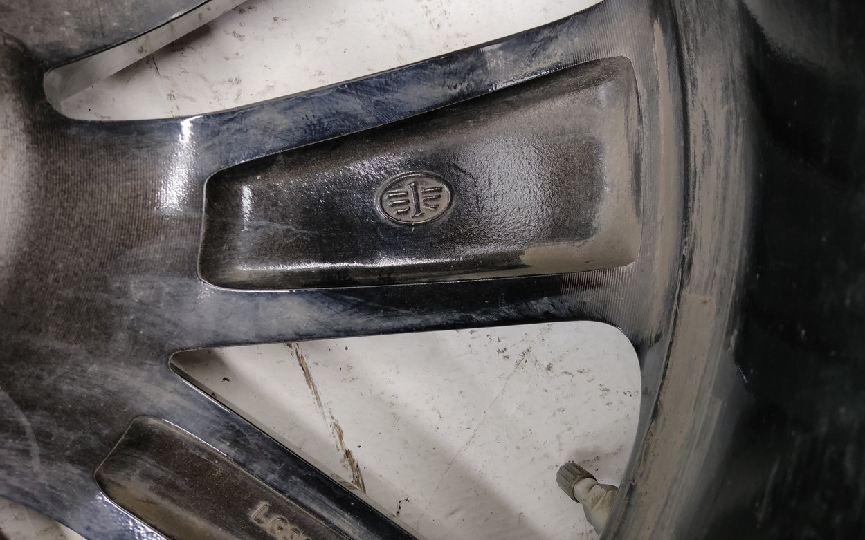 Диск колеса литой Faw Besturn T77 R19