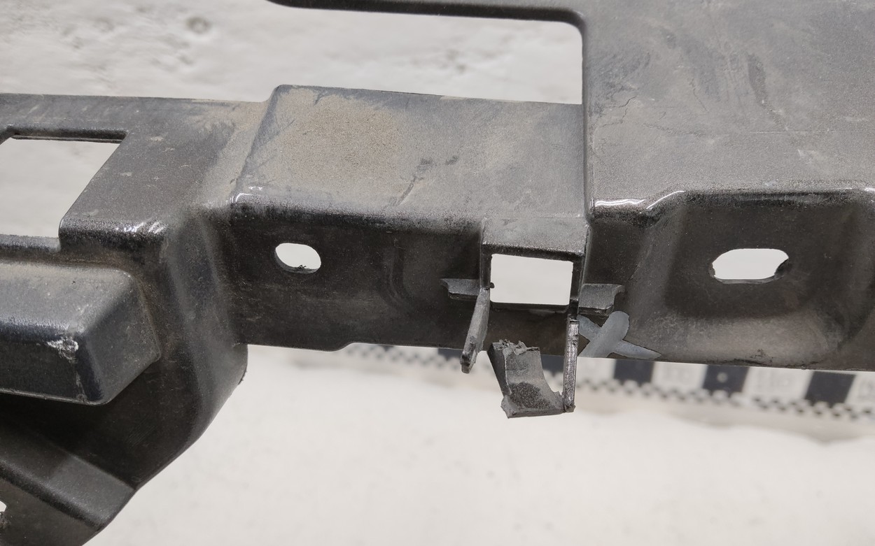 Бампер передний Mazda 3 BP