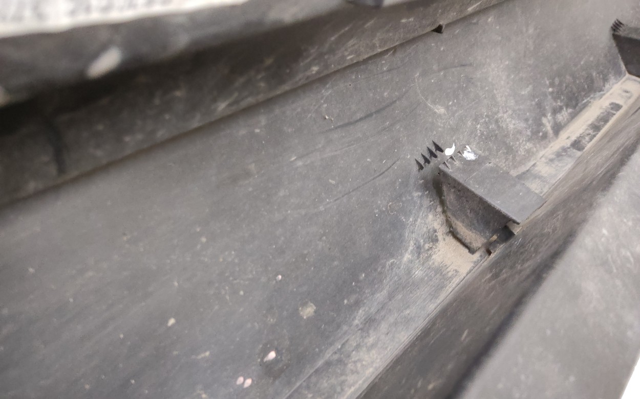 Накладка порога правого Toyota Tundra 3