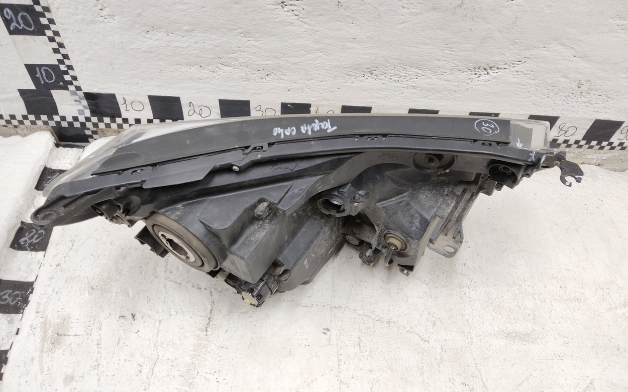 Фара передняя левая Toyota RAV4 CA40 Restail галоген линза ДХО