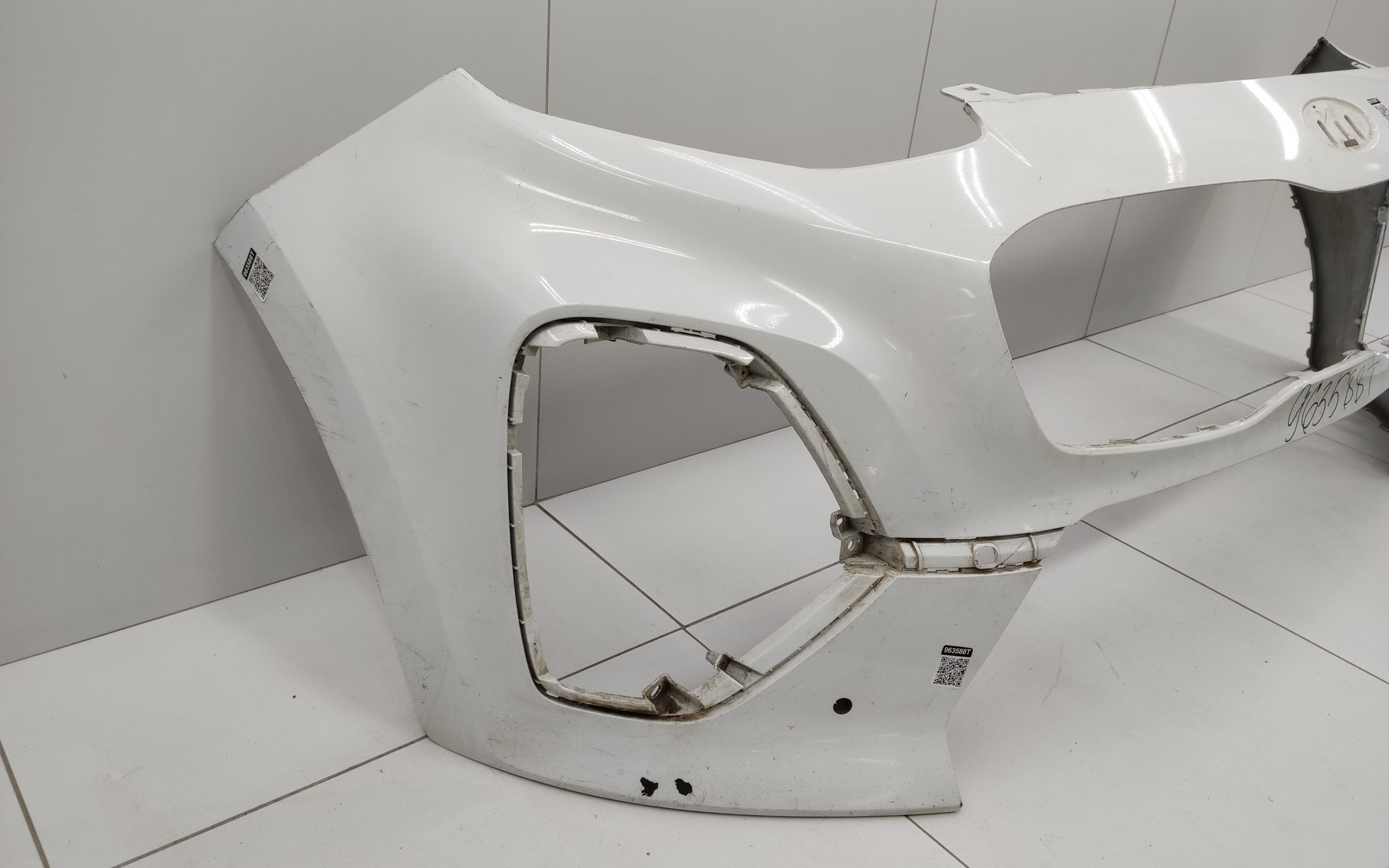 Бампер передний Kia Sportage 4 Restail