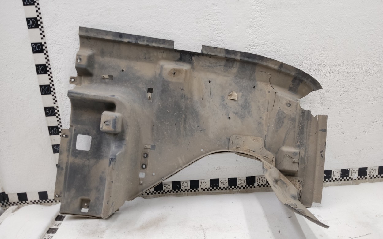 Пыльник переднего бампера правый Ford F-Max