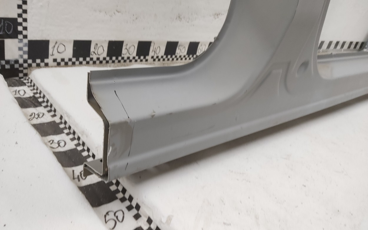 Панель кузова боковая правая Omoda C5