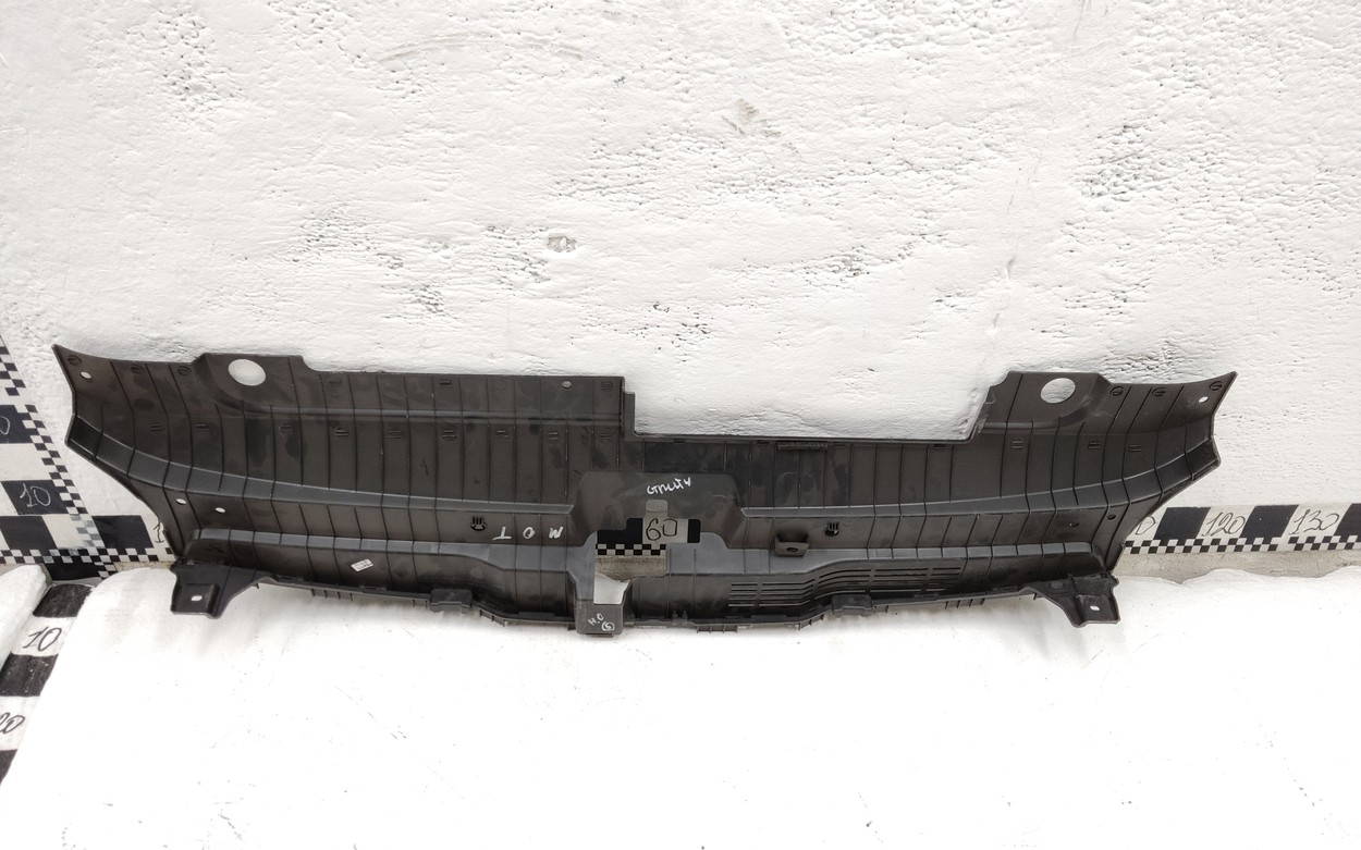 Накладка передней панели Kia K5 3